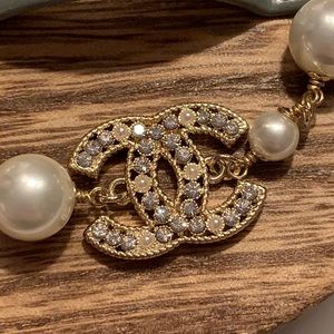 Authentic Chanel Pearl!Crystal CC Bracelet